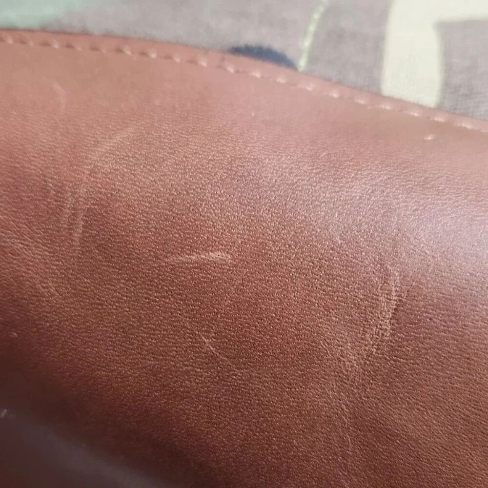 R. Riveter American Made Otto Camo Canvas Crossbody Handbag With Mini Coin Purse - Picture 8 of 16